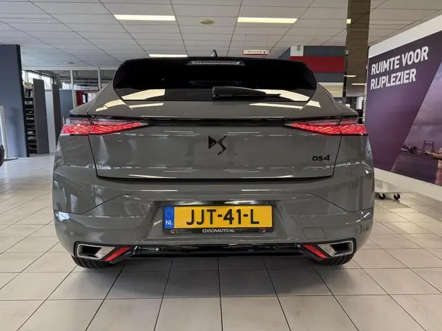 DS DS 4
