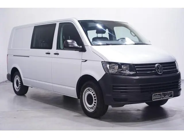 Volkswagen Transporter 2.0 TDI 150 pk L2 Dubbel Cabine Airco, Navi Cruise Control, Trekhaak, 5-Zits