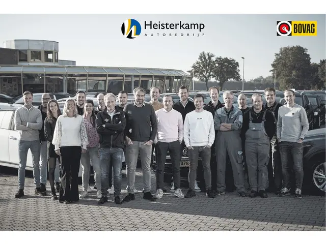 BMW 3-serie 320e M-Sport Pro Panoramadak, Harman/Kardon, 20'' M-Perfomance, M-Sportstoelen