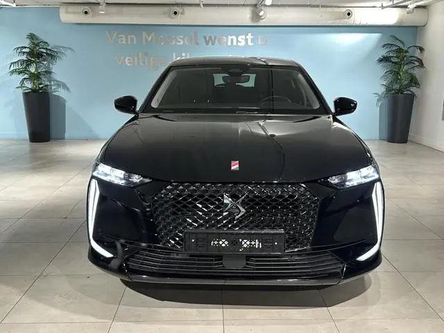 DS 4 1.2 PureTech Performance Line | Camera | Leder | Climate control | Trekhaak
