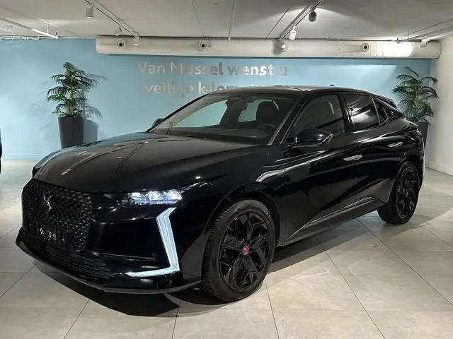 DS 4 1.2 PureTech Performance Line | Camera | Leder | Climate control | Trekhaak