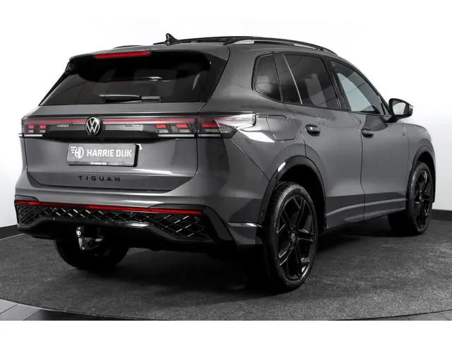 Volkswagen Tiguan 1.5 eHybrid 272 PK R-Line | Black Style | Assistance Plus | Elek. Trekhaak | S/K-p...