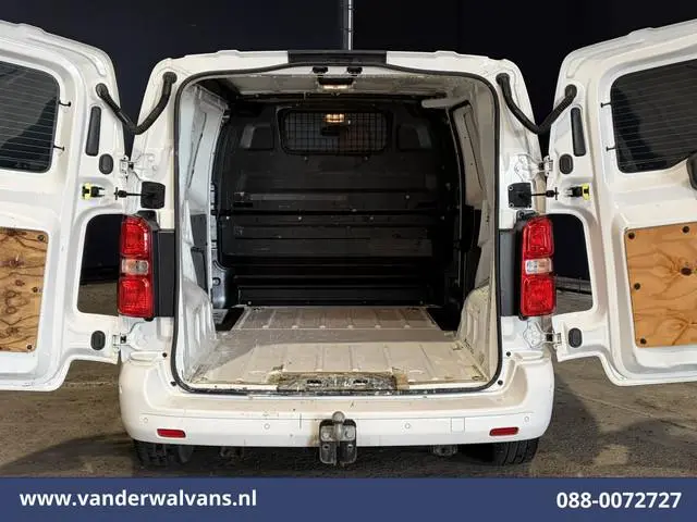 Peugeot Expert 1.5 BlueHDI 120pk L1H1 Euro6 Airco | Camera | Trekhaak | Apple Carplay Cruisecontrol,...