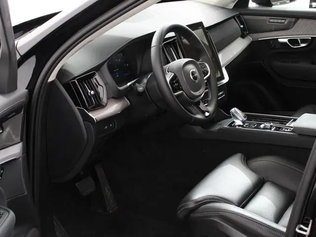 Volvo XC90 2.0 T8 Plug-in hybrid AWD Ultra Dark Panoramadak Navigatie Apple Carplay Android Auto 360...