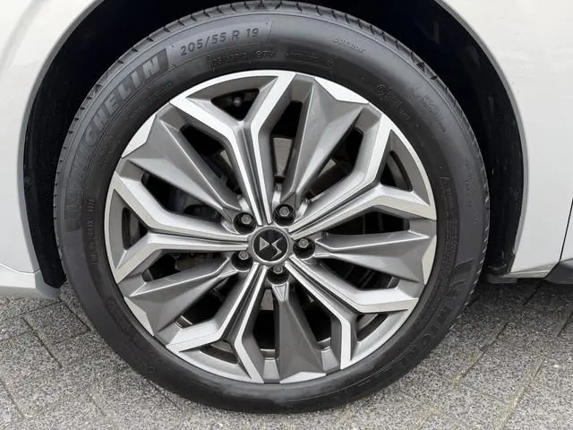 DS DS 4