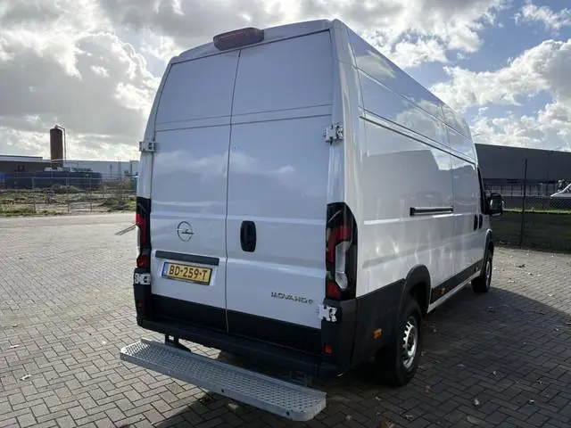 Opel Movano Electric 4.25t L4H3 Zwaar 110 kWh ECC | Navigatie | Camera