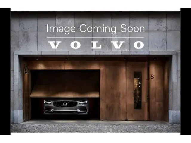 Volvo XC40 T5 211PK Plug-in Hybrid R-Design | BLIS | Pano | H&K | Stoel/stuur Verwarm. | Elektr. sto...