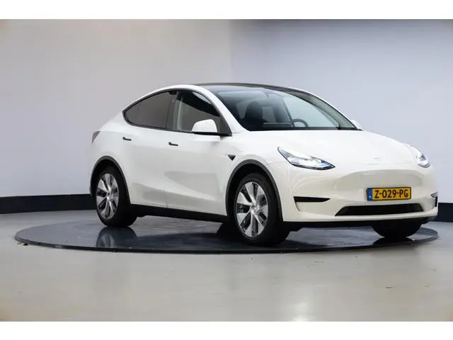 Tesla Model Y RWD 58 kWh