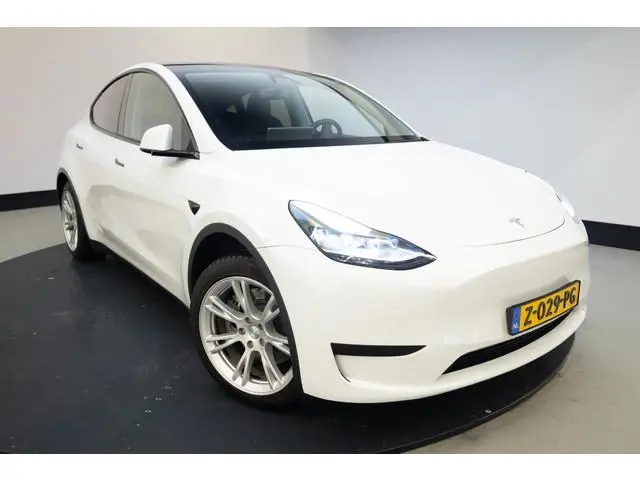 Tesla Model Y RWD 58 kWh