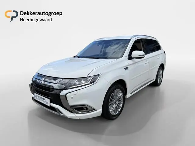Mitsubishi Outlander 2.4 PHEV Pure+