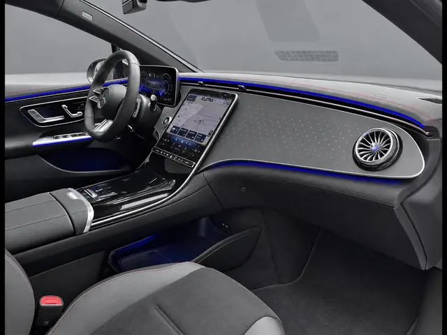 Mercedes-Benz EQE