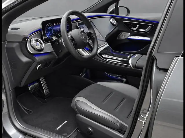 Mercedes-Benz EQE