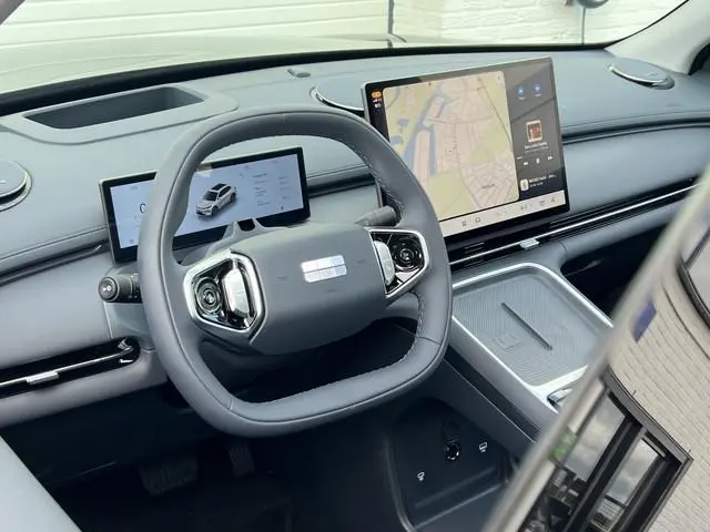 Geely Starray EM-i