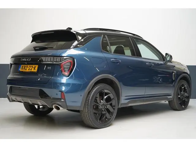 Lynk & Co 01
