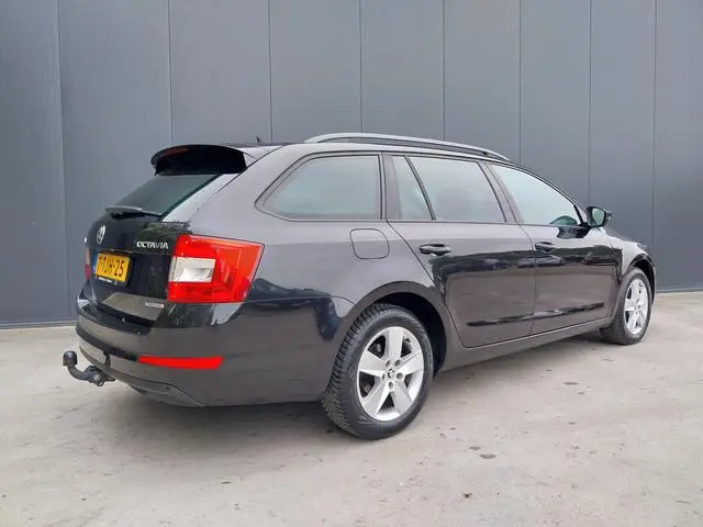 ŠKODA Octavia Combi 1.6 TDI Greenline Businessline CRUISE ECC TREKHAAK NAVI