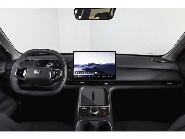 Geely Starray EM-i 1.5 Pro PHEV | 83km Elektrisch | 360° Camera | Stoel-+Stuurverwarming | Adaptive...