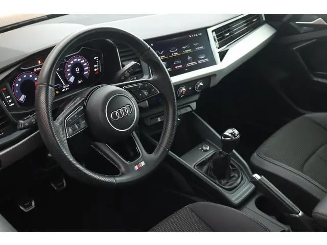 Audi A1 Sportback 25 TFSI 95pk S edition LED Cruise Control Carplay 2x S-Line