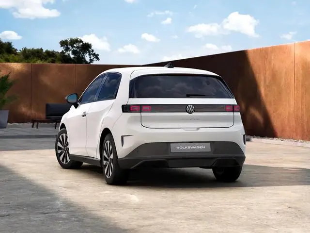 Volkswagen ID. Polo Life First Edition 52 kWh accu, 155 kW / 211 PK Ha Achteruitrijcamera | Carplay...