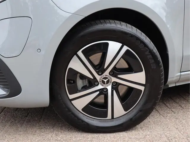 Mercedes-Benz EQV