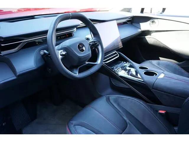 Lotus Eletre