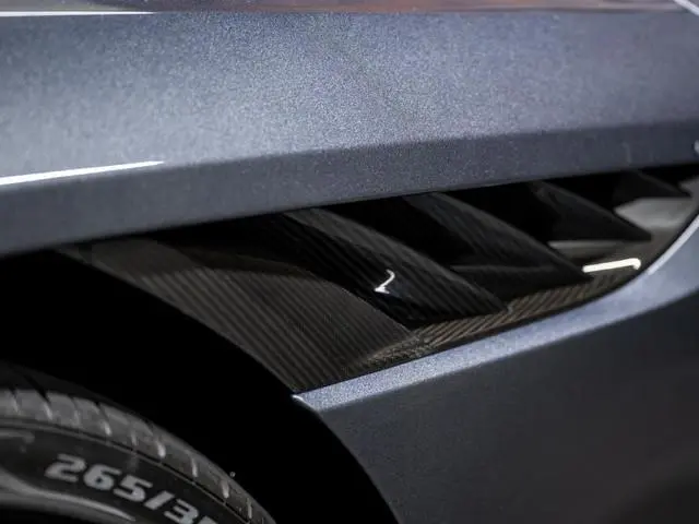 Aston Martin DBS