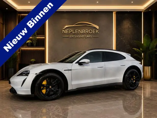 Porsche Taycan Cross Turismo Turbo S 93 kWh Bj 2022 626pk Dealer onderhouden !!