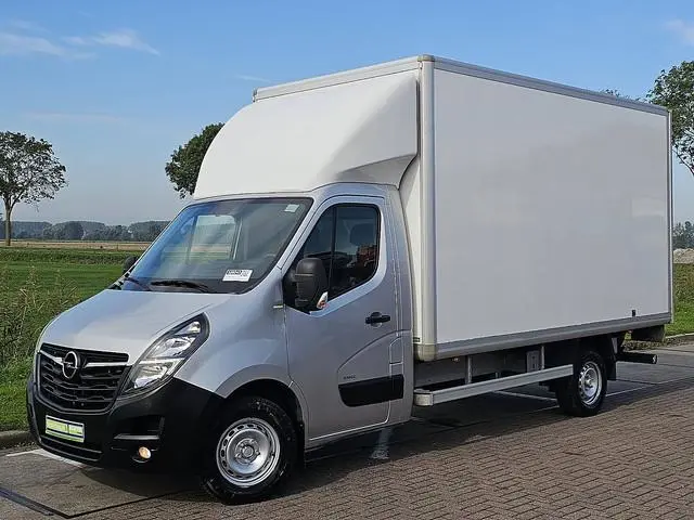 Opel Movano