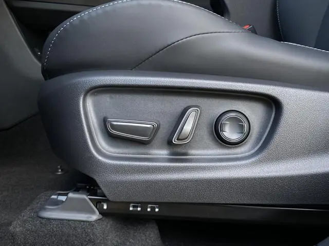 Subaru E-Outback 4E-xperience+ 74.7 kWh | 381 PK | 8 Jaar Fabrieksgarantie | Stoelventilatie | Adapt...