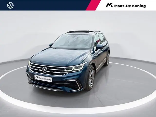 Volkswagen Tiguan 1.5 TSI 150PK R-Line DSG · Panoramadak · Harman Kardon sound · Apple/Android Car P...