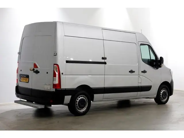 Renault Master T35 2.3 dCi 180pk Automaat L2H2 Energy Comfort Airco/Carplay 02-2024