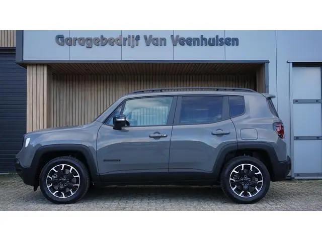 Jeep Renegade 4xe 240pk Plug-in Hybrid Electric New Upland LED *Black Pack* Keyless Navi 17inch LM *...