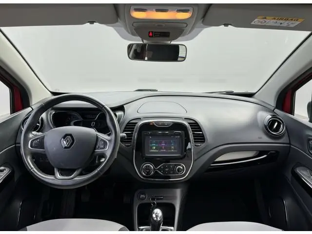 Renault Captur 0.9 TCe 90PK INTENS CRUISE/NAVI/STOELVERW.