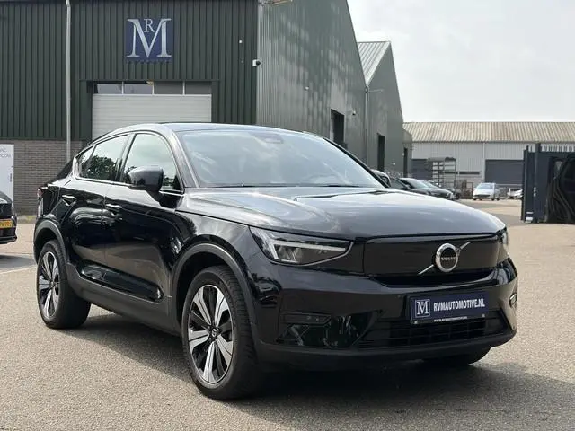 Volvo C40 Recharge Core 69 kWh 26.000 KM | SOH 96% | Panorama | Stoel- & Stuurverwarming | Achteruit...