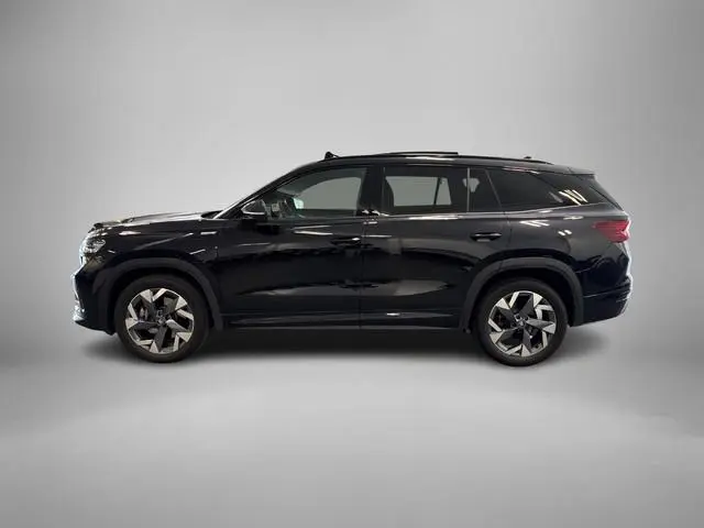 Skoda Kodiaq 1.5 TSI 204pk DSG PHEV Sportline Business · Panoramadak · Camera · Wegklapbare Trekhaak...