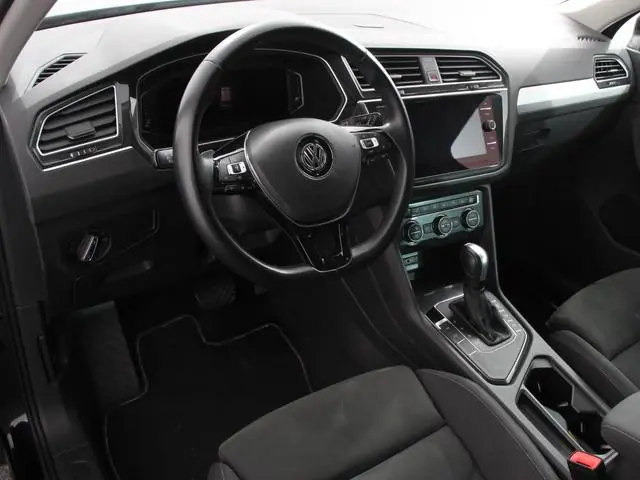 Volkswagen Tiguan 1.5 TSI Comfortline Team DSG  Navigatie  Apple carplay/Android Auto  Climate Contr...