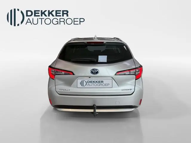 Toyota Corolla Touring Sports 1.8 Hybrid First Edition Trekhaak!