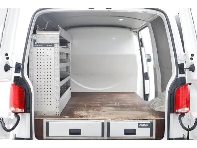 Volkswagen Transporter T6.1 2.0 TDI 110pk L1H1 Comfortline Airco/Navi/Camera/Inrichting 04-2020