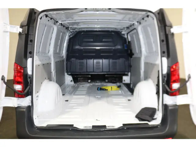 Mercedes-Benz eVito 112 L2 60 kWh Led