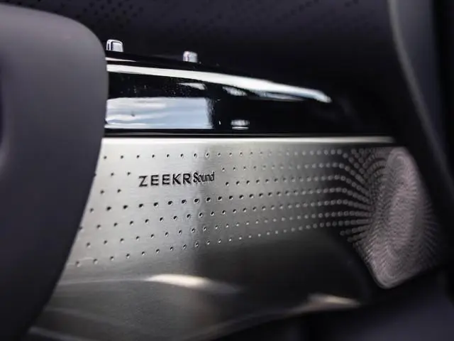 Zeekr 7X