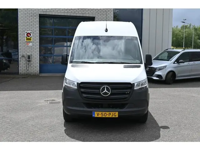 Mercedes-Benz eSprinter 312 L2H2 FWD 56 kWh Camera, Stoelverwarming