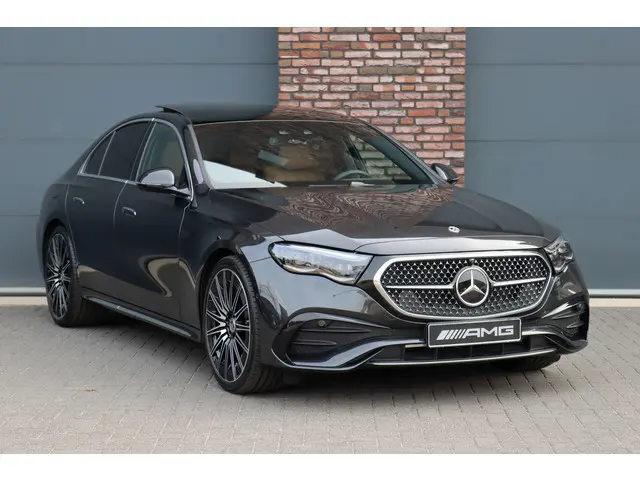 Mercedes-Benz E-klasse 200 AMG Line | Hyperscreen | Distronic+ | Panoramadak | Stoelventilatie | Bur...