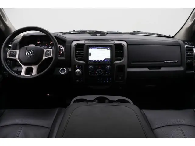 Dodge Ram 1500 5.7 V8 4x4 Crew Cab 5'7 Laramie Schuif-/kanteldak, Leer, Stoelventilatie, Alpine Soun...