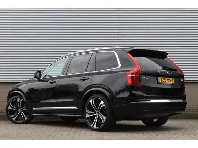 Volvo XC90 2.0 T8 Plug-in hybrid AWD Plus Bright | Luchtvering | 22" | Panoramadak | Leder | BLIS