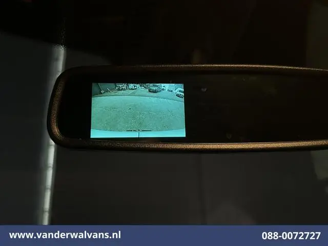 Mercedes-Benz Sprinter 211 CDI 115pk L2H2 Euro6 Airco | Camera | Trekhaak Bijrijdersbank
