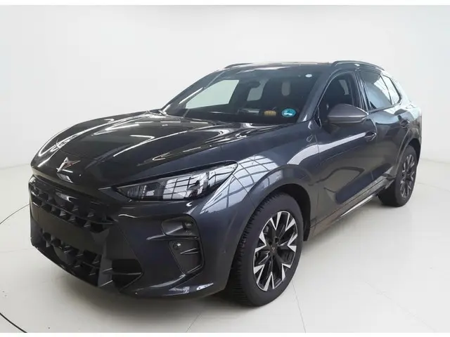 CUPRA Terramar 1.5 TSIe 150PK BUSINESS HEAD-UP/NAVI/CAMERA/LEDER MATRIX FABRIEKS GARANTIE