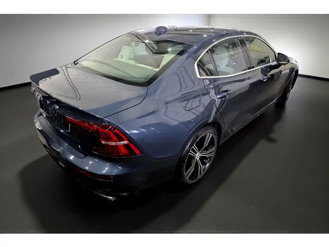 Volvo S60 2.0 Recharge T8 AWD 287kW/390pk Aut8 Inscription PANORAMADAK + HARMAN/KARDON + ADAPT.CRUIS...