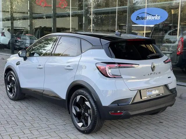 Renault Captur 1.8 E-Tech full hybrid 160 techno | Camera | Adaptive CC | Car play | Interesse in ee...