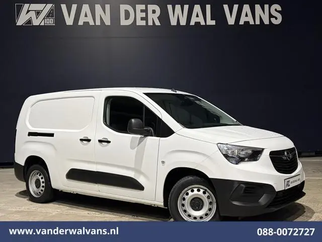 Opel Combo 1.5D 102pk L2H1 Euro6 Airco | Apple Carplay | Trekhaak | Cruisecontrol Parkeersensoren, A...