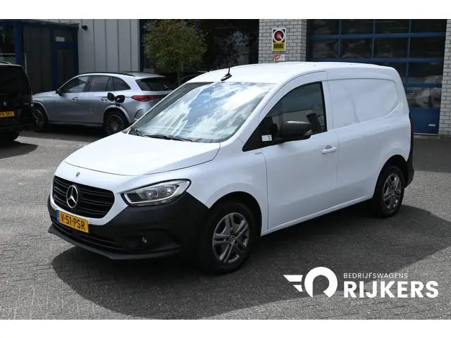 Mercedes-Benz Citan 110 CDI L1 Pro 3-Zits, Apple Carplay/Android Auto, Stoelverwarming