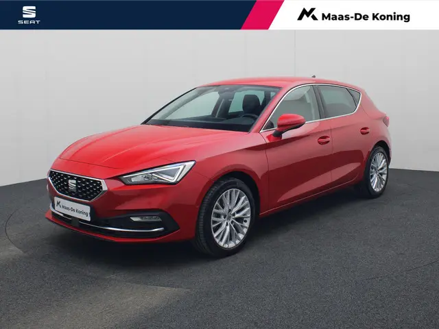 SEAT Leon 1.5 eTSI 150PK DSG Excellence · Navigatie · Stoel -& stuurverwarming · Camera + Parkeersen...